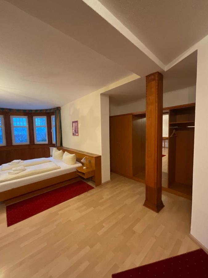 Gaststaette & Pension Waldschloesschen Оберхоф Экстерьер фото
