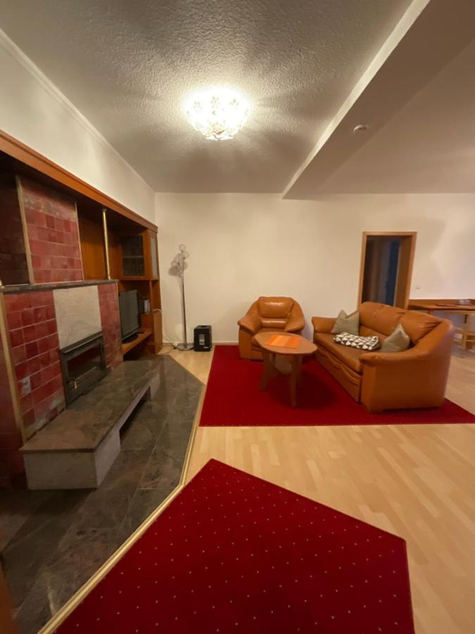 Gaststaette & Pension Waldschloesschen Оберхоф Экстерьер фото